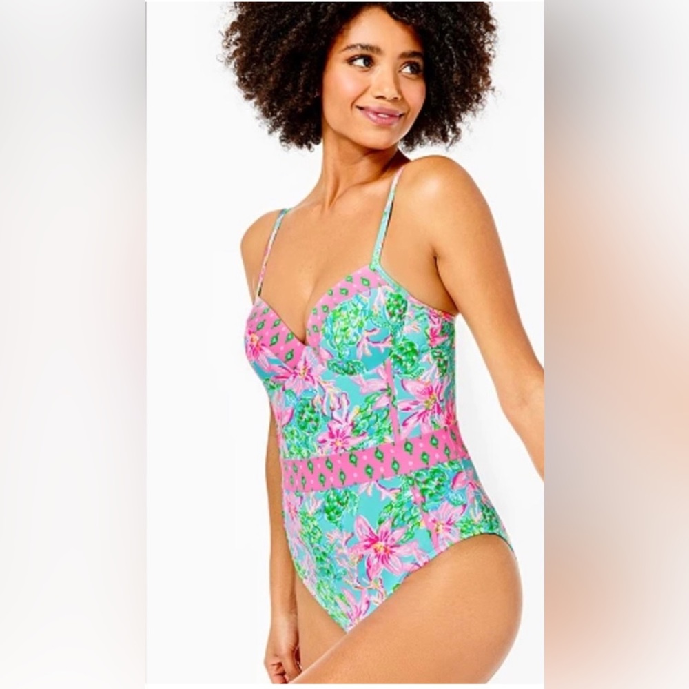 NWT Lilly Pulitzer One Piece Swimsuit Palma Surf Blue So Shellegant Size 6
